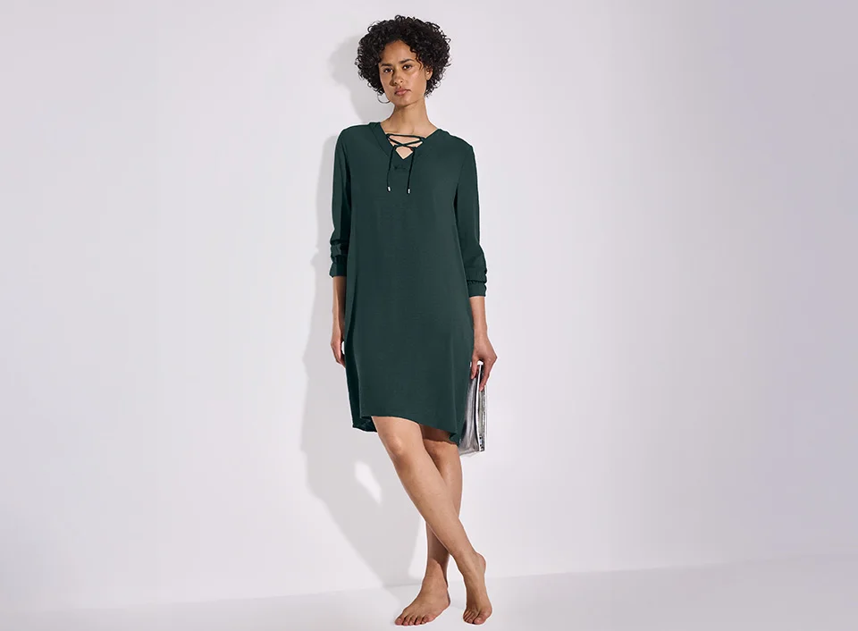 dress in green
